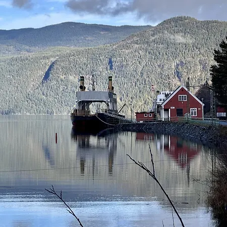 度假居 Cozy Overlooking Tinnsjoen Fagerstrand