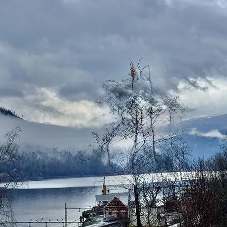 Cozy Overlooking Tinnsjoen 度假居 Fagerstrand
